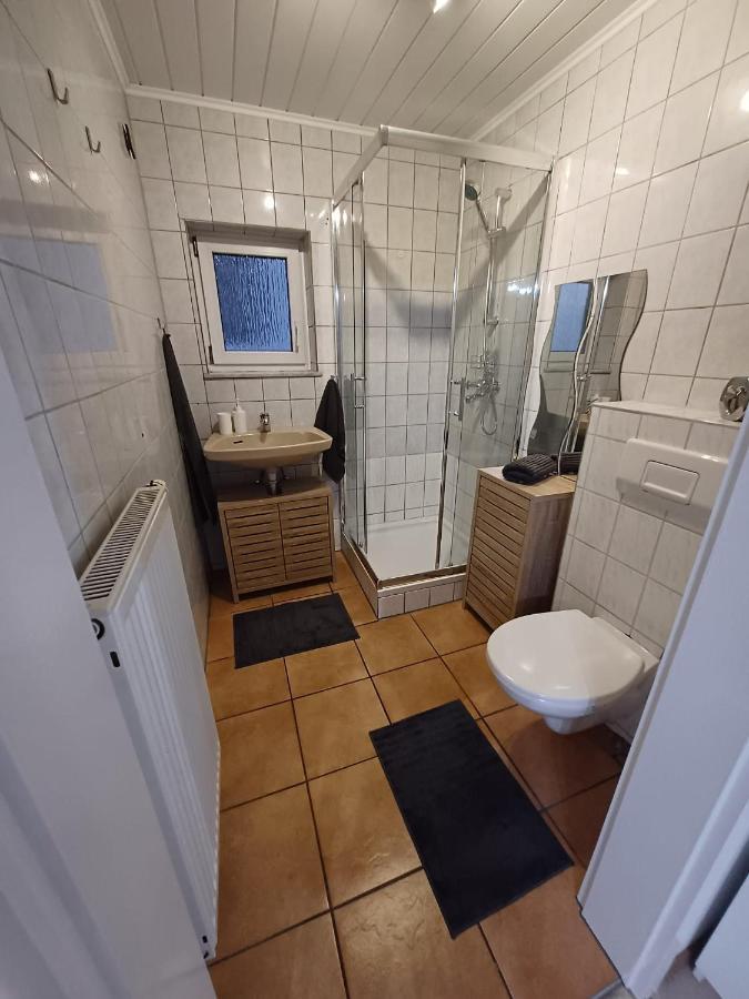 Ferienwohnung Neli Am Rhein Rheinbrohl エクステリア 写真