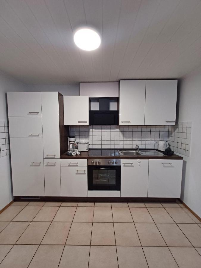 Ferienwohnung Neli Am Rhein Rheinbrohl エクステリア 写真