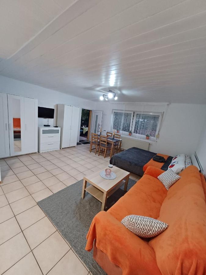 Ferienwohnung Neli Am Rhein Rheinbrohl エクステリア 写真