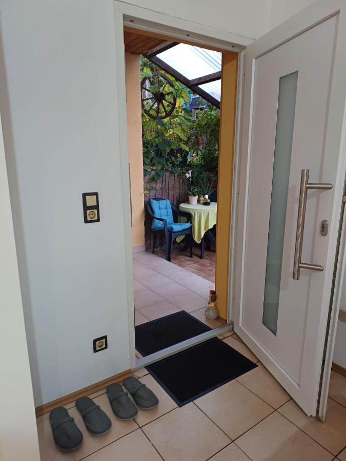 Ferienwohnung Neli Am Rhein Rheinbrohl エクステリア 写真